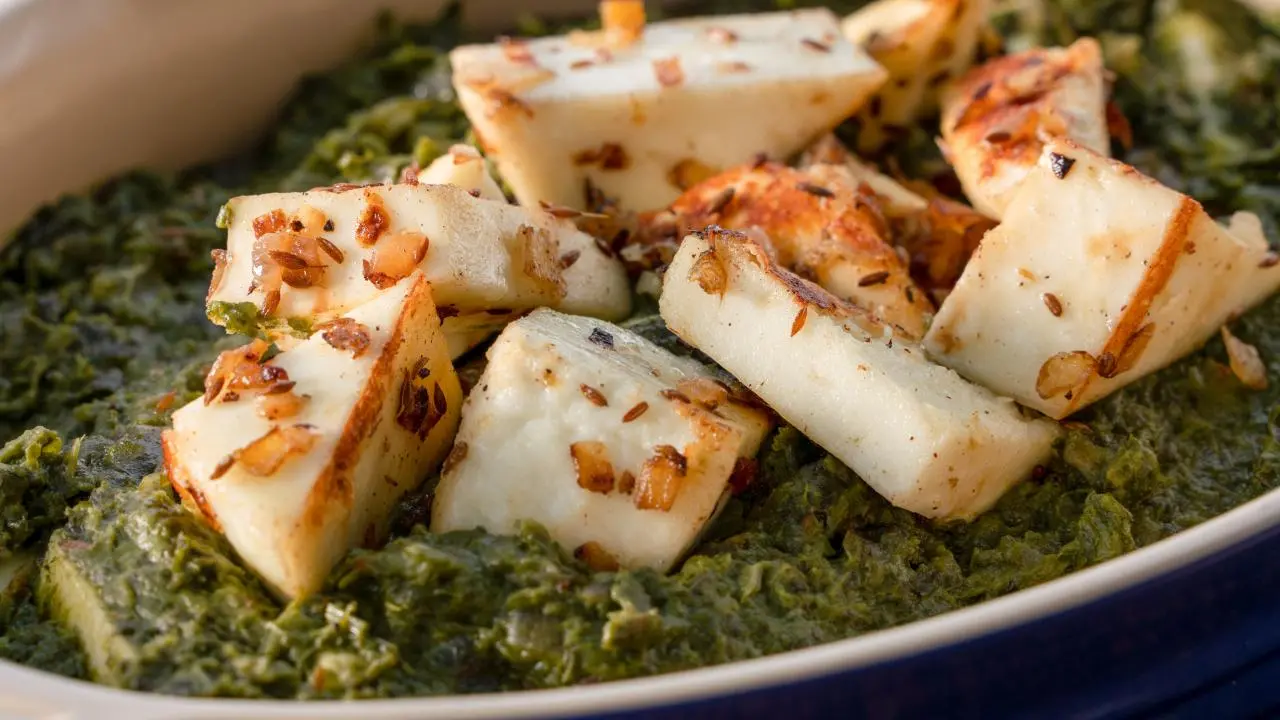 The Ultimate Palak Paneer Recipe: A Creamy Spinach and Cottage Cheese Delight