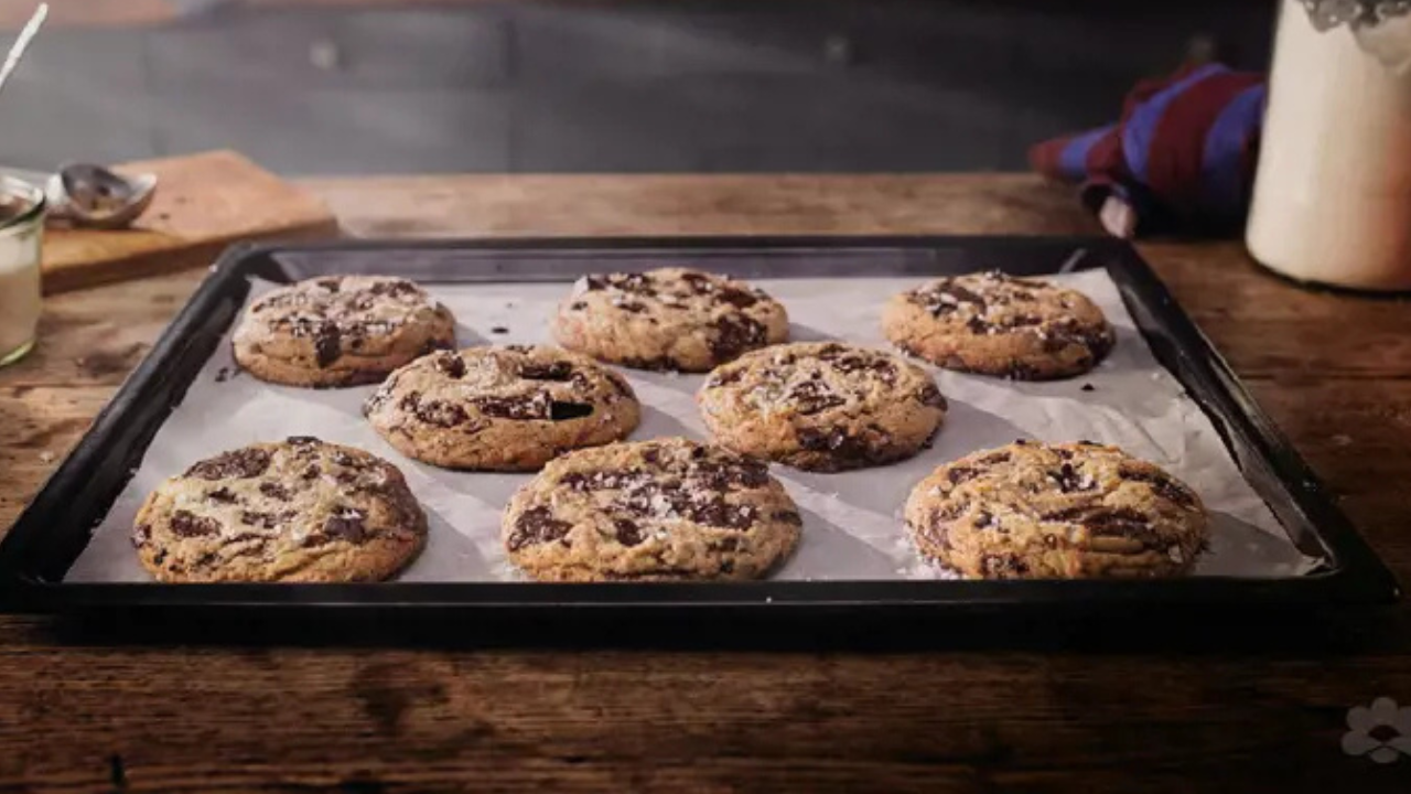 Eggless Chocolate Chip Cookies (Whole Wheat): A Wholesome Twist on a Classic